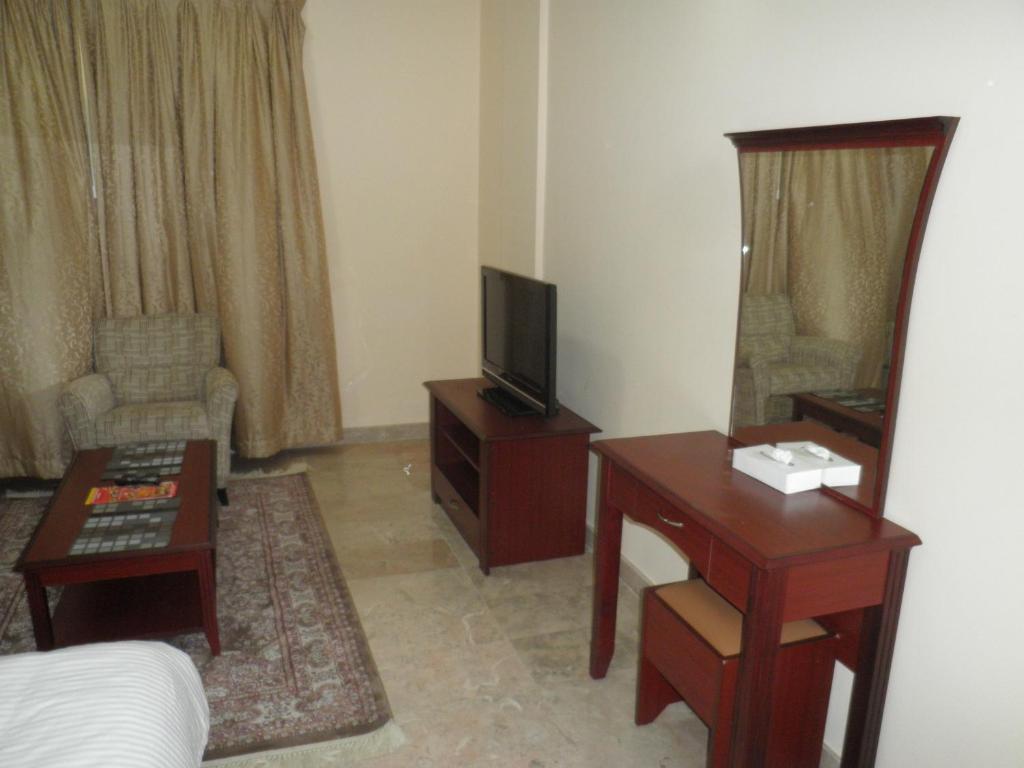אל בוראיימי Hamasa Plaza Hotel חדר תמונה